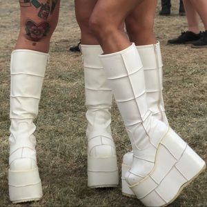 white demonia platforms